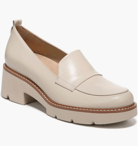 naturalizer darry loafers - fall fashion trends 2024